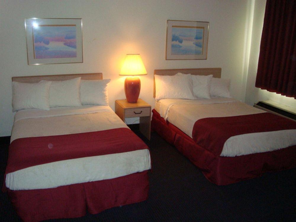 (adults Only) 2* Pigeon Forge