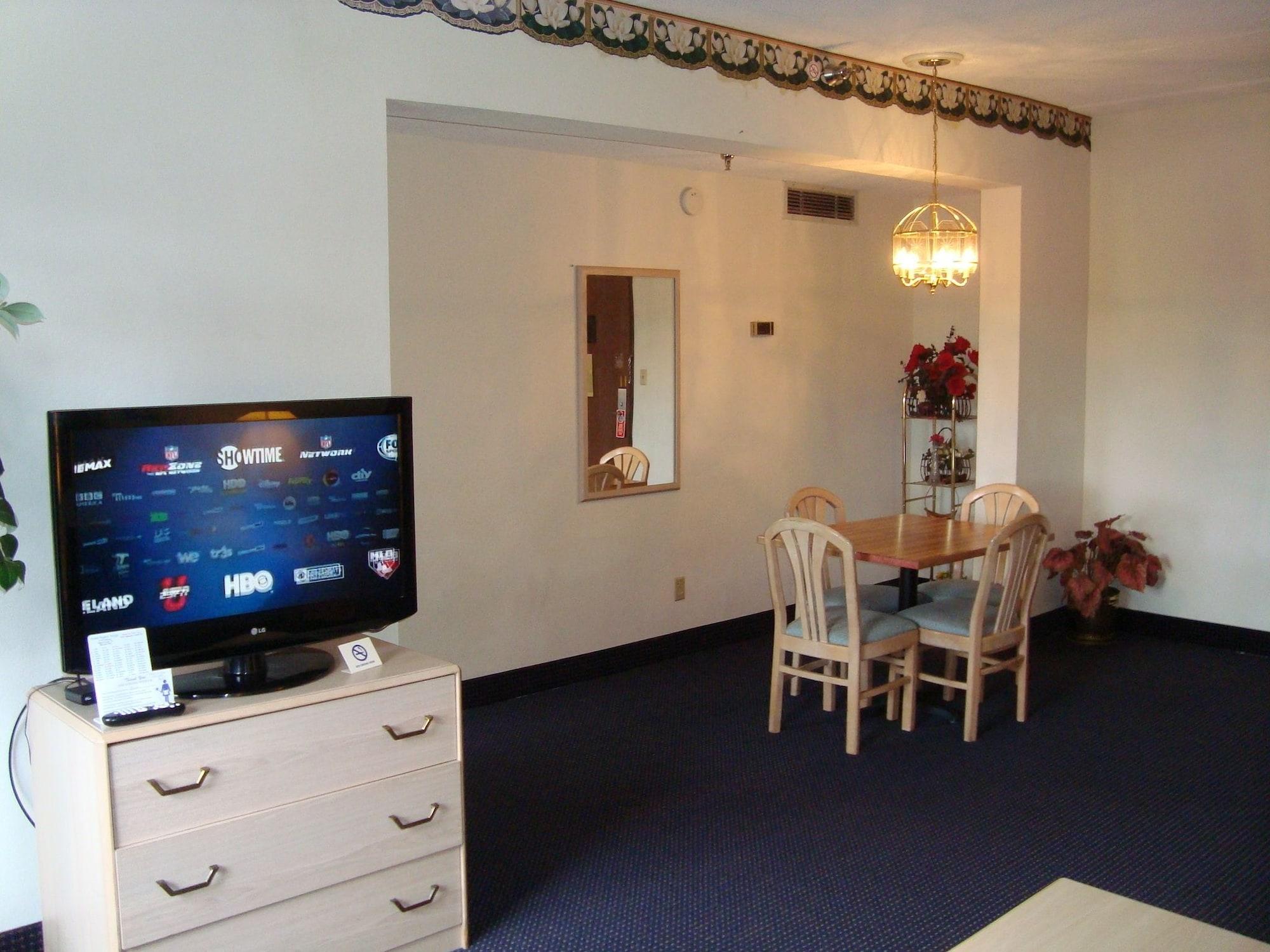 (adults Only) 2* Pigeon Forge