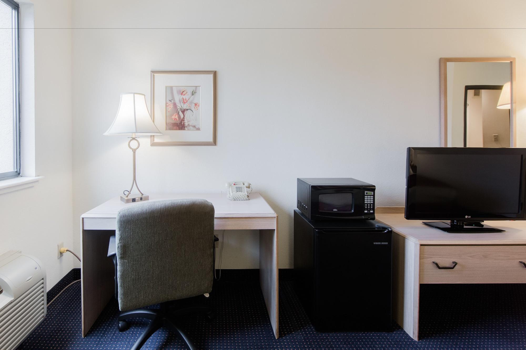 Hotel (adults Only)