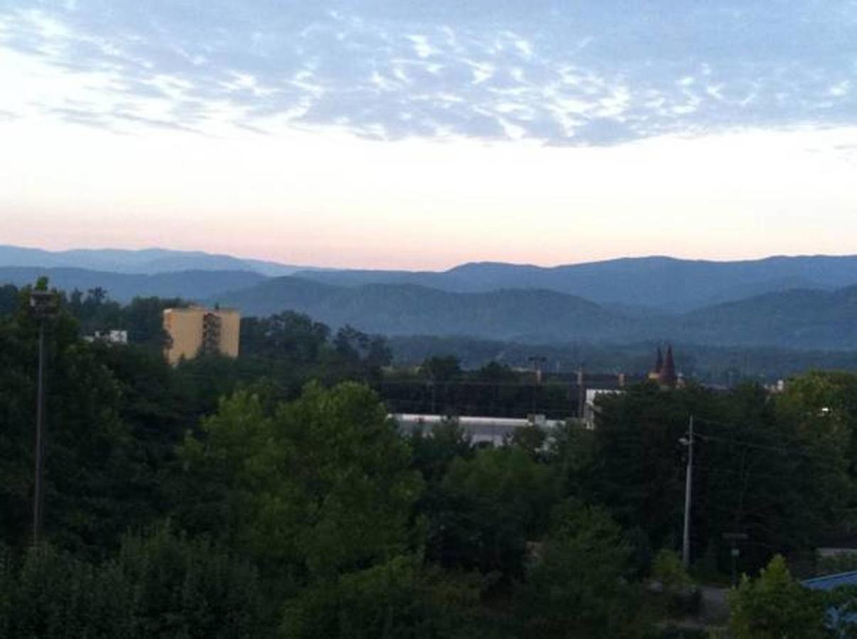 Hotel (adults Only) Pigeon Forge
